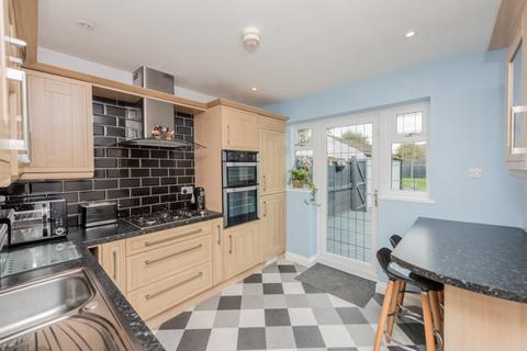 undefined, Kings Road, Wrose, Bradford, BD2