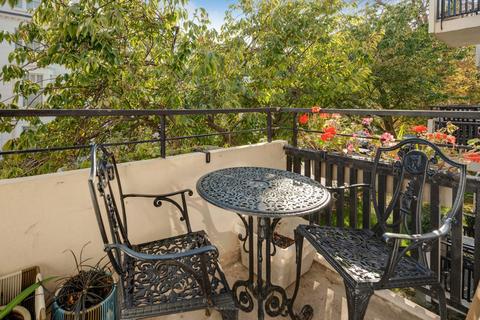 undefined, Tor Gardens, London W8