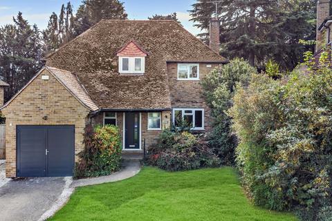 undefined, St. James Close, Pangbourne, Berkshire