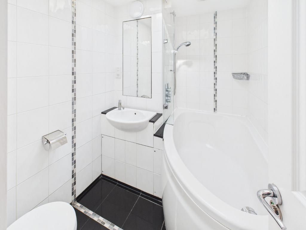 Bathroom 4