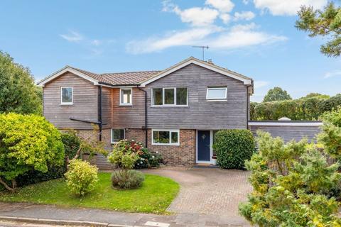 5 bedroom detached house for sale, Valley View, Tunbridge Wells, TN4