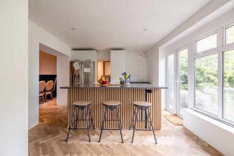 4 bedroom detached house for sale, The Uplands, Gerrards Cross SL9