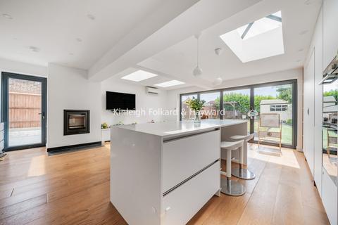 undefined, Hallam Close, Chislehurst, BR7