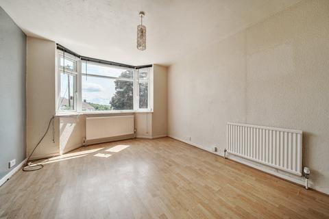 3 bedroom terraced house for sale, Preston Gardens, Luton, LU2