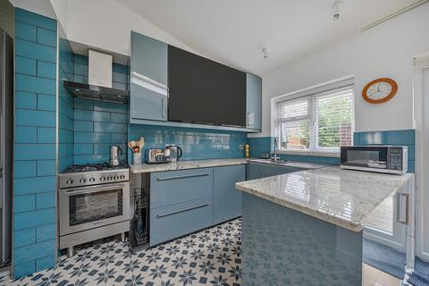 undefined, Braidwood Road, London