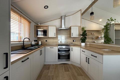 2 bedroom park home for sale, Shottendane Road, Birchington CT7