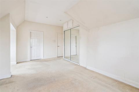 2 bedroom apartment for sale, Frithwood Avenue, Northwood, Middlesex, HA6