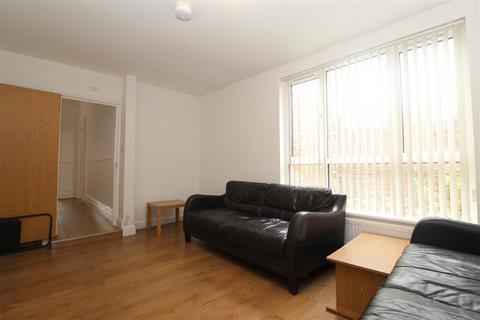 1 bedroom house to rent, Colum Road, Cardiff CF10