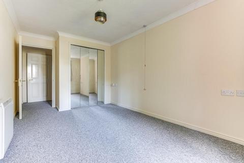 2 bedroom flat for sale, Hertford Road, Enfield