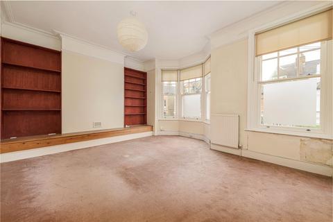 3 bedroom apartment for sale, Cromford Road, London, SW18
