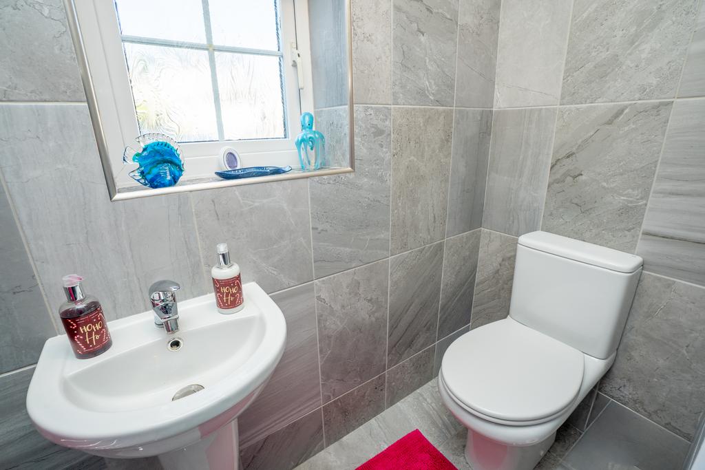 Downstairs wc