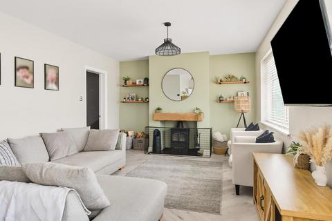 3 bedroom end of terrace house for sale, West View, Skeffling