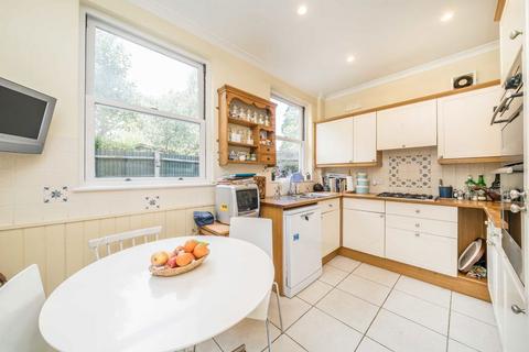 undefined, Fairfield Place, Kingston Upon Thames KT1