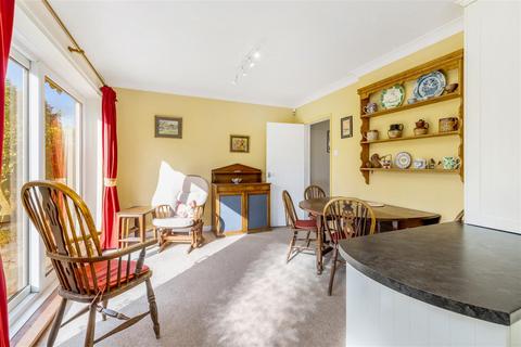 undefined, Winston Gardens, Boston