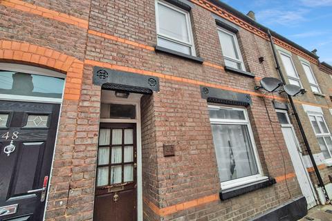 Cambridge Street, Luton, Bedfordshire, LU1 3QU