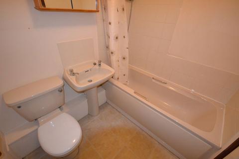 2 bedroom terraced house to rent, INGOLDISTHORPE