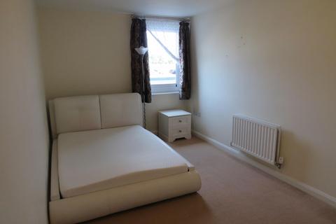 undefined, Queen Marys Avenue, Watford, WD18