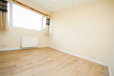 undefined, Bell Farm Avenue, Dagenham, RM10