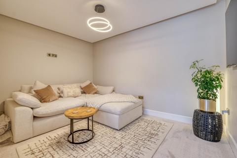4 bedroom semi-detached house for sale, Eachway Lane, Rednal, B45