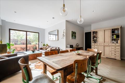 2 bedroom apartment for sale, Gransden Avenue, London Fields, E8