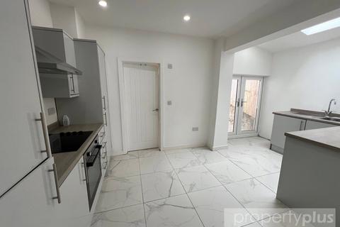 undefined, Tyntyla Road, Tonypandy, Rhondda Cynon Taff, CF40
