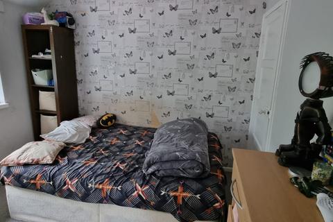 2 bedroom townhouse for sale, Beaumont Leys Lane, Leicester, LE4