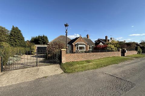 2 bedroom detached bungalow for sale, Church Broughton Road, Derby DE65