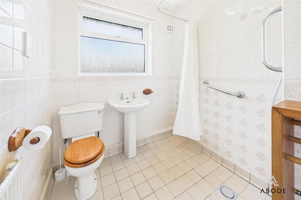 CAM04913 G0-PR0090-STILL009.jpg