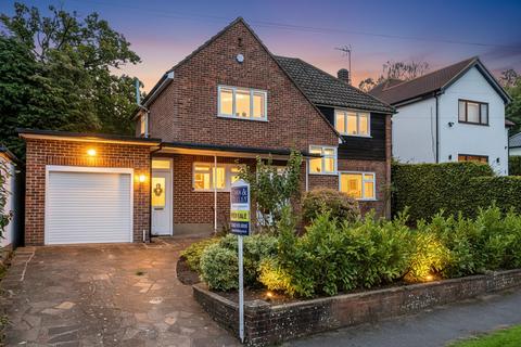 19 Stagbury Avenue, Chipstead, Coulsdon, CR5 3PA