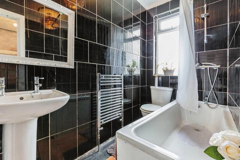 3 bedroom end of terrace house for sale, Fairway Road, Lancashire FY4