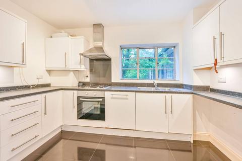 3 bedroom flat to rent, Brookland Rise, Hampstead Garden Suburb, London, NW11