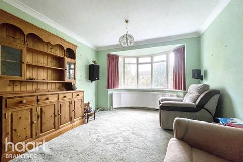 undefined, Church End, Panfield