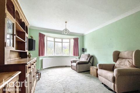 4 bedroom semi-detached house for sale, Church End, Panfield