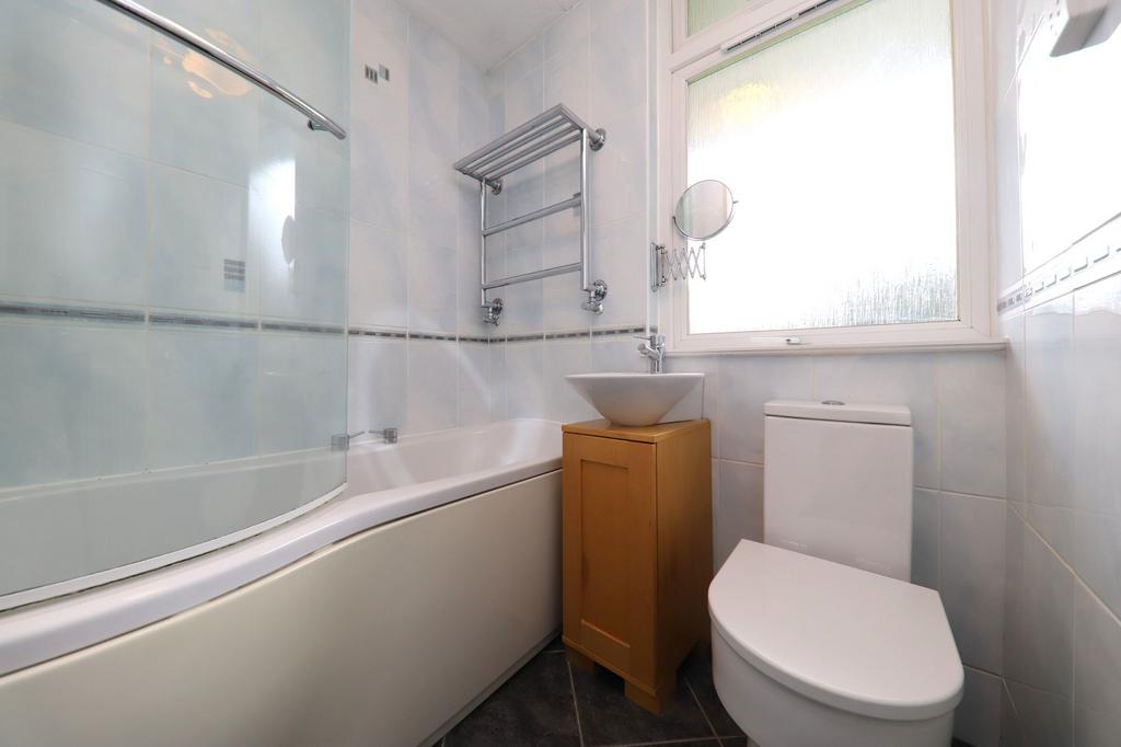 13.10.25 - Bathroom