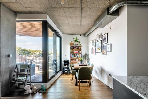 3 bedroom apartment for sale, The Fisheries, London Fields, E8