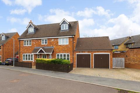 undefined, Slade Leas, Middleton Cheney OX17