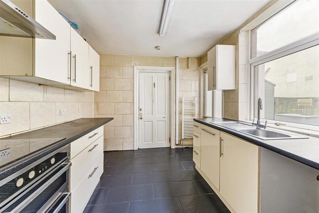 Sketch Ph26 6241232.jpg