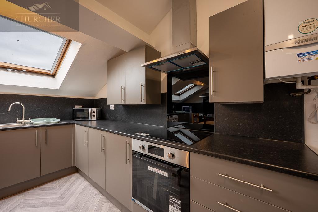 C Kitchen (3)