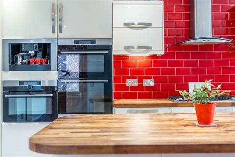 4 bedroom semi-detached house for sale, Wilson Street, Perth