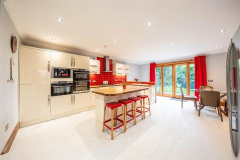 4 bedroom semi-detached house for sale, Wilson Street, Perth