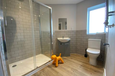 6 bedroom house share to rent, Wendover Street, High Wycombe, HP11