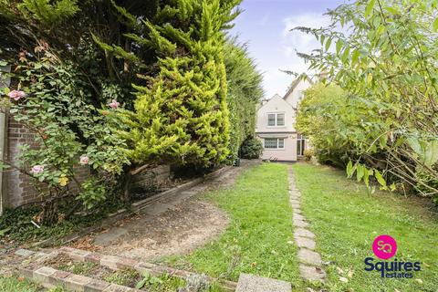 5 bedroom semi-detached house for sale, Granville Road, London