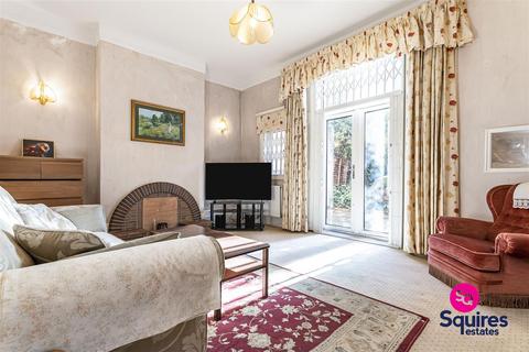 5 bedroom semi-detached house for sale, Granville Road, London