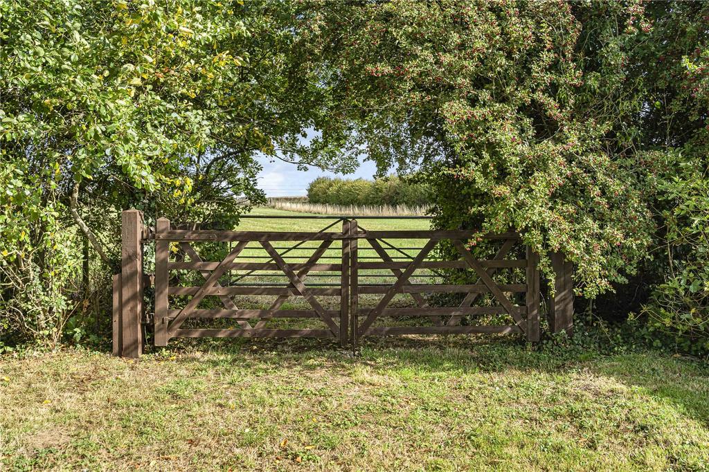 Field Gates