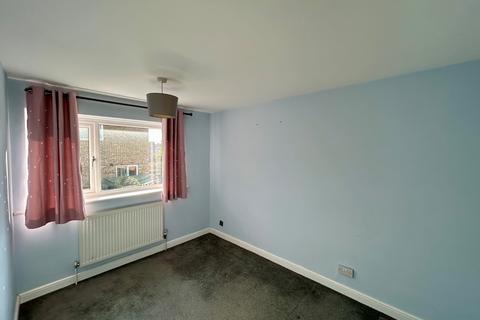 4 bedroom semi-detached house for sale, Sunningdale Drive, Daventry, NN11 4NZ