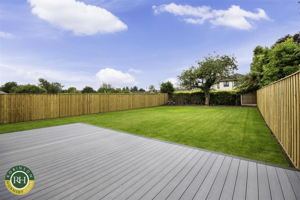 Patio / gardens