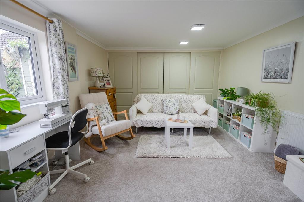 Reception Room/Bed 3