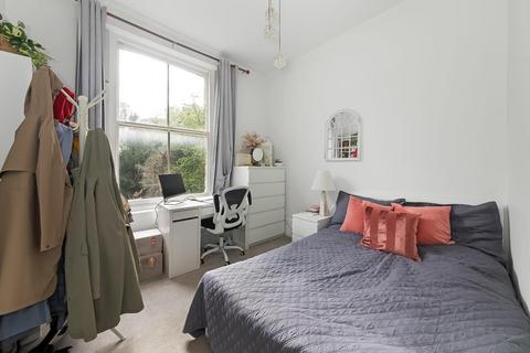 2 bedroom apartment for sale, Thicket Road, Anerley, London, SE20