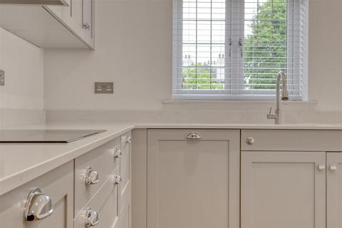 undefined, 41 Shenfield Road, Shenfield, Brentwood