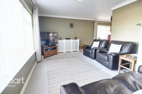 3 bedroom detached house for sale, Weaverthorpe Road, Woodthorpe
